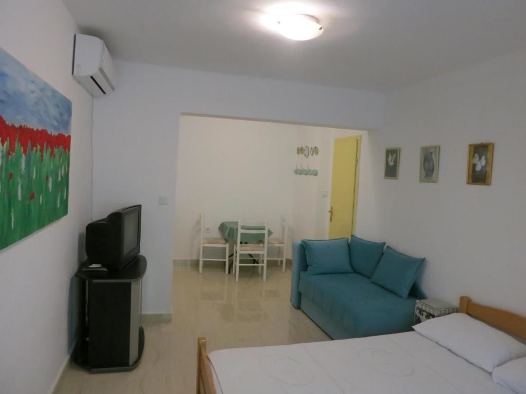 Апартаменты charming apartments in Rafailovici Будва-51