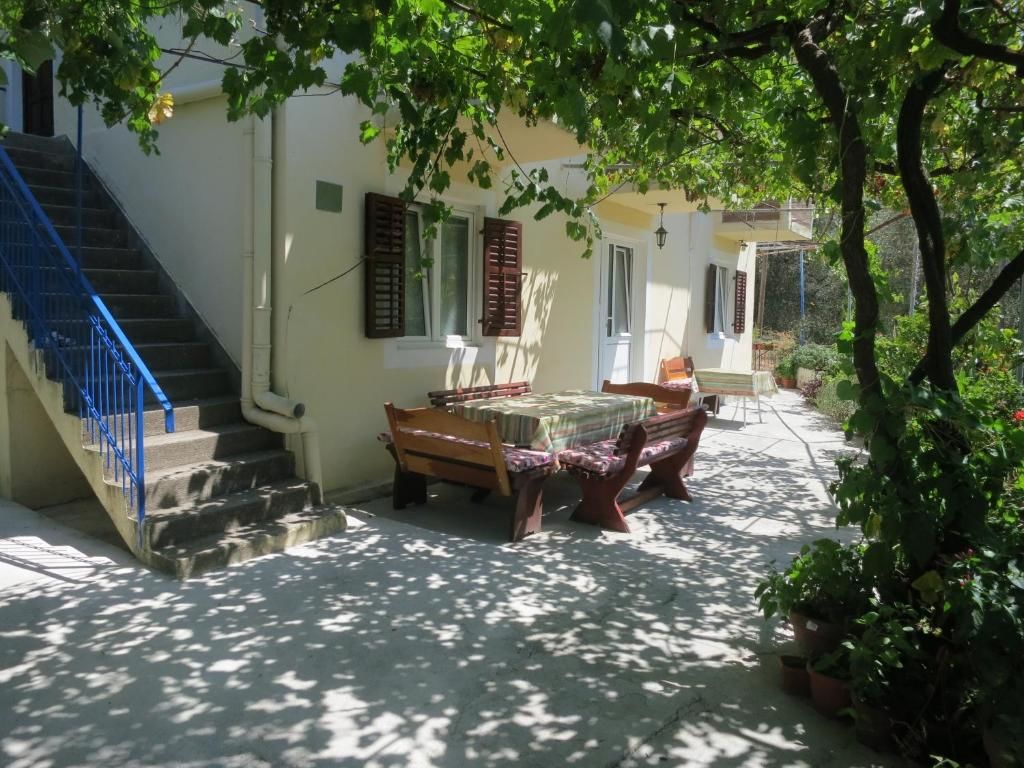 Апартаменты charming apartments in Rafailovici Будва-68