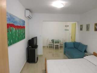 Апартаменты charming apartments in Rafailovici Будва Апартаменты с 1 спальней-36