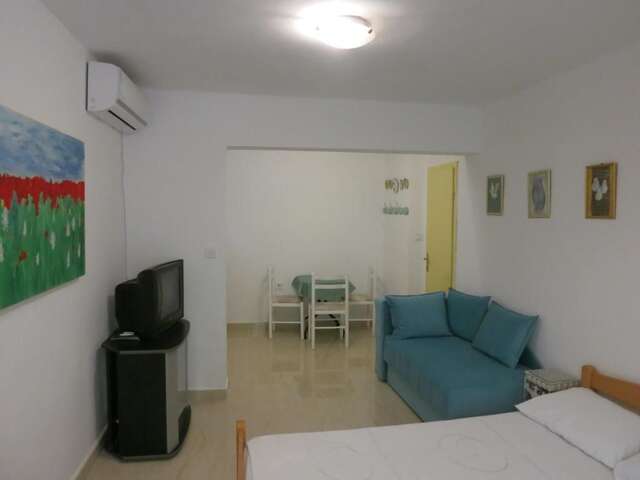 Апартаменты charming apartments in Rafailovici Будва-41